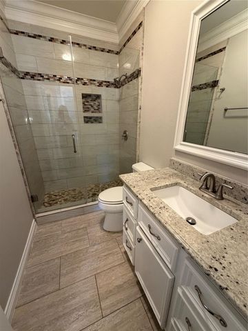 1523 Glen Oaks Drive, Conroe, TX 77385