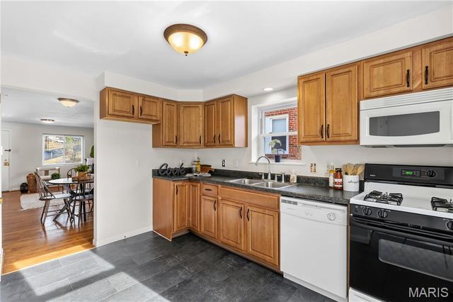 7530 Williams Avenue, Maplewood, MO 63143