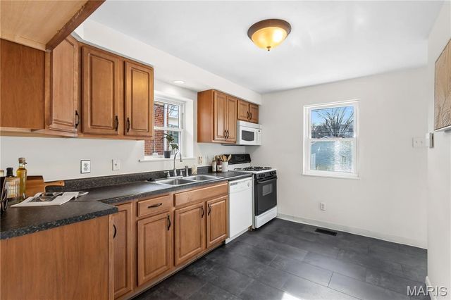 7530 Williams Avenue, Maplewood, MO 63143