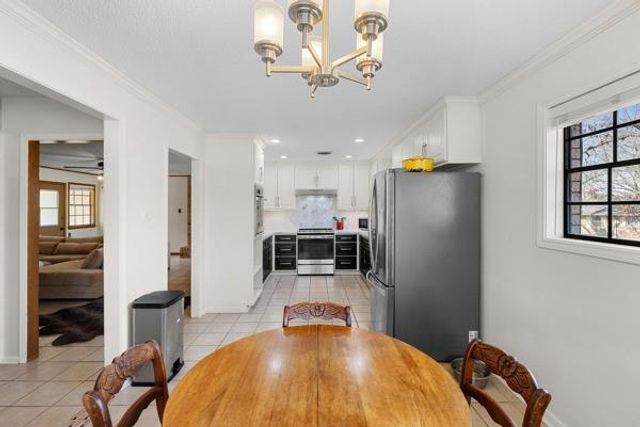 215 Edward Lane, Brenham, TX 77833