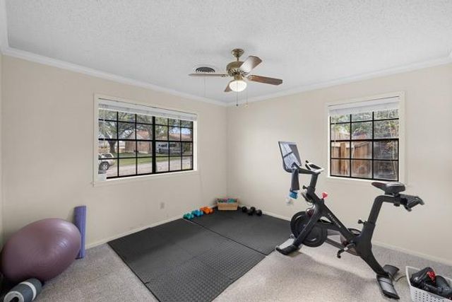 215 Edward Lane, Brenham, TX 77833