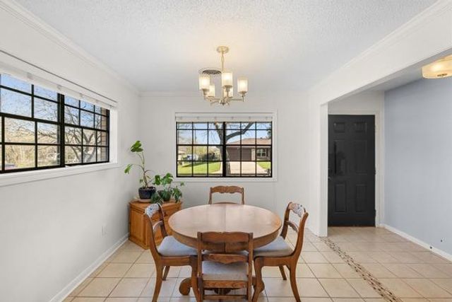 215 Edward Lane, Brenham, TX 77833