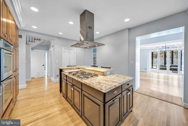 5306 BRADLEY BLVD, Bethesda, MD 20814