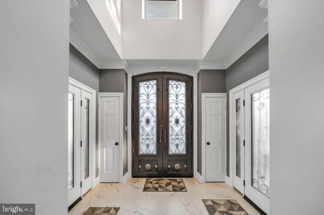 5306 BRADLEY BLVD, Bethesda, MD 20814