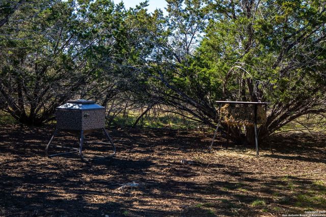 10935 Fm 470, Tarpley, TX 78883