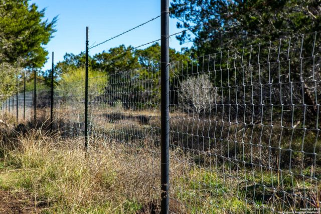 10935 Fm 470, Tarpley, TX 78883