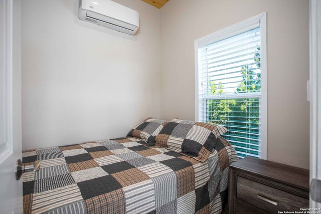 10935 Fm 470, Tarpley, TX 78883