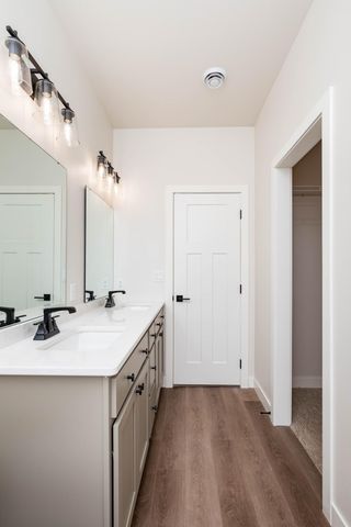 6759 66th Avenue S, Horace, ND 58047