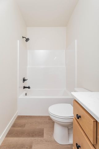 6759 66th Avenue S, Horace, ND 58047