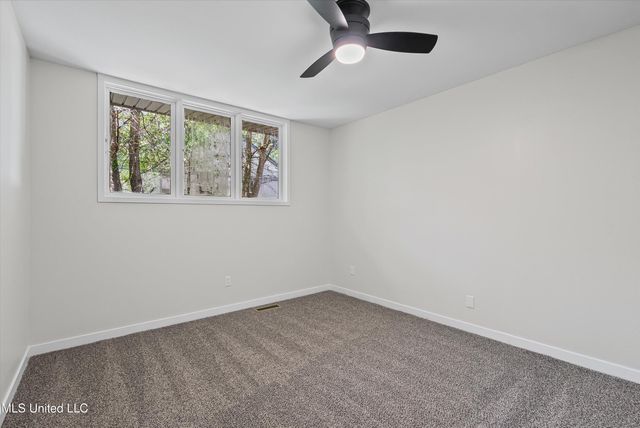 102 Camille Street, Senatobia, MS 38668