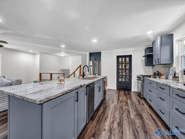 3516 Cedar Lane, Guntersville, AL 35976