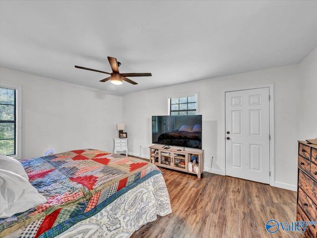3516 Cedar Lane, Guntersville, AL 35976
