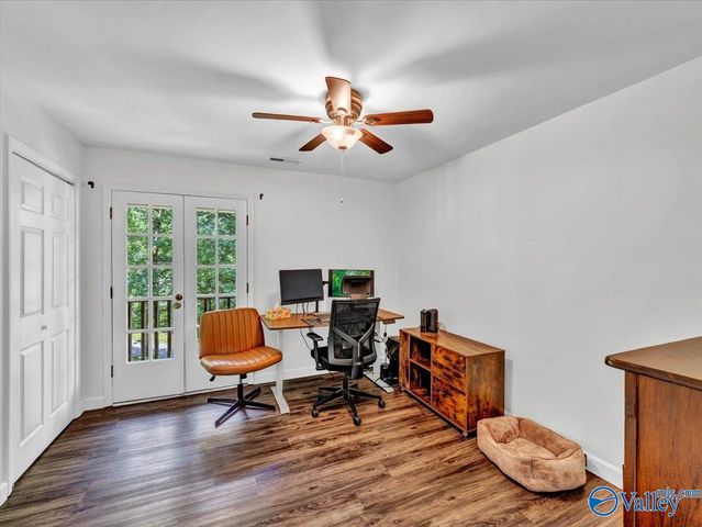 3516 Cedar Lane, Guntersville, AL 35976