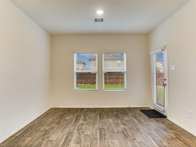 383 Sickle LOOP, Kyle, TX 78640