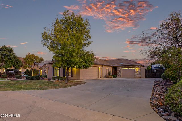 8533 E HALIFAX Circle, Mesa, AZ 85207