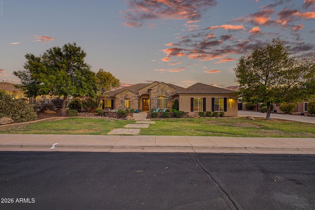 8533 E HALIFAX Circle, Mesa, AZ 85207 — photo 2