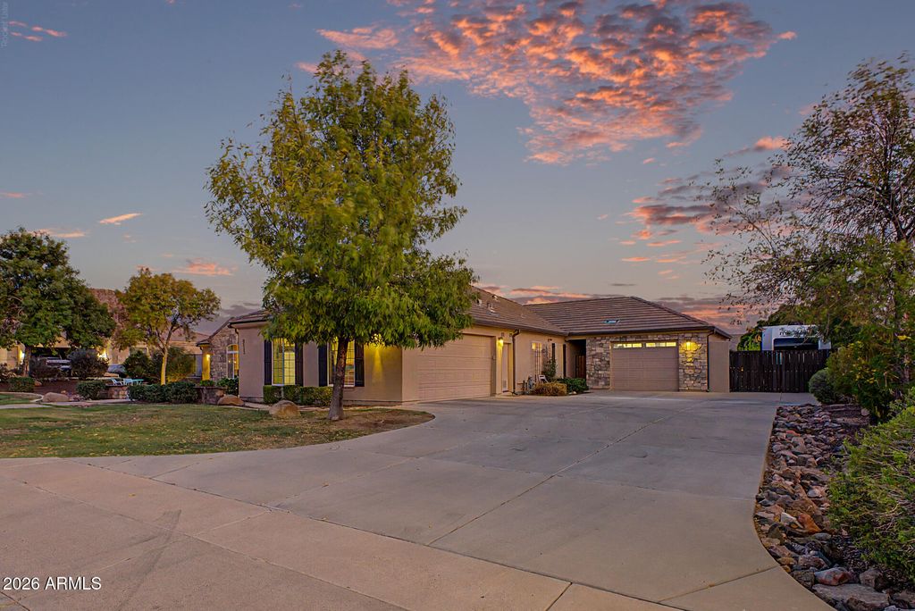 8533 E HALIFAX Circle, Mesa, AZ 85207 — photo 4
