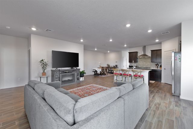 3147 Vista Luna, Santa Fe, NM 87507