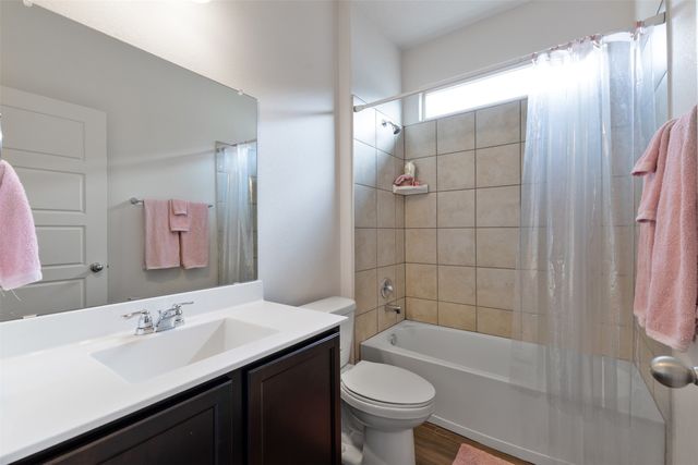 3147 Vista Luna, Santa Fe, NM 87507