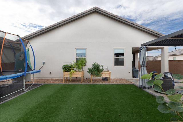 3147 Vista Luna, Santa Fe, NM 87507