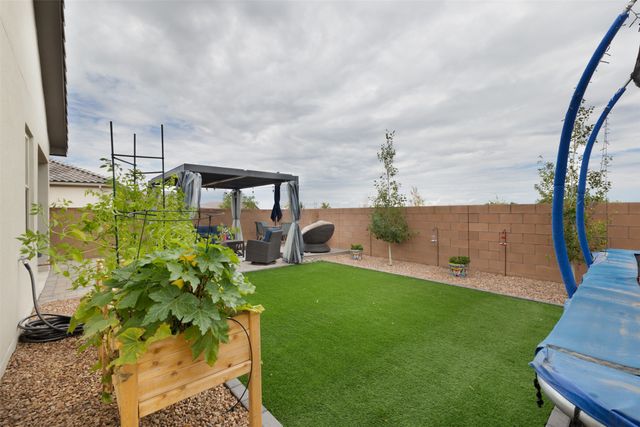 3147 Vista Luna, Santa Fe, NM 87507