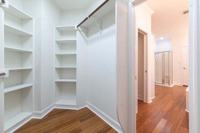 7955 Riviera Ct, Beaumont, TX 77707