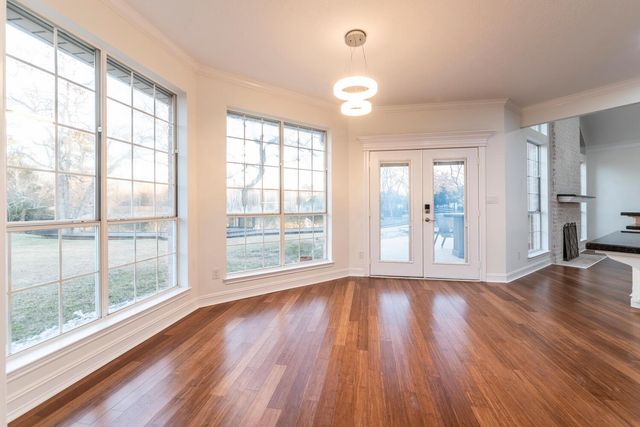 7955 Riviera Ct, Beaumont, TX 77707