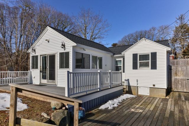 89 Lewis Rd, Yarmouth, MA 02673