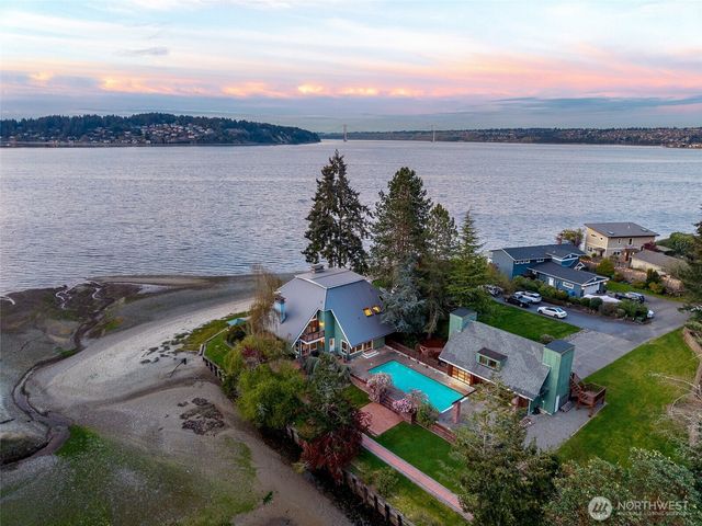 1105 14th Avenue, Fox Island, WA 98333