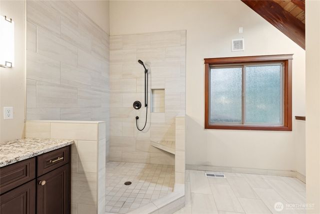 1105 14th Avenue, Fox Island, WA 98333