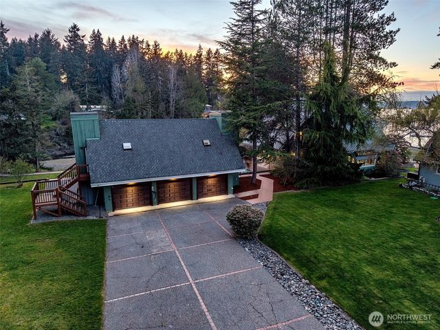 1105 14th Avenue, Fox Island, WA 98333