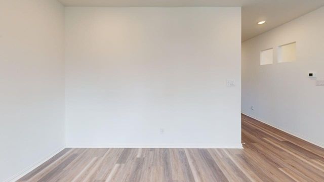 404 Ashby DR, Hutto, TX 78634