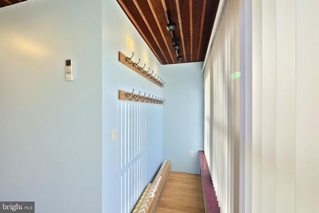 6691 HARMONY GROVE RD, Dover, PA 17315