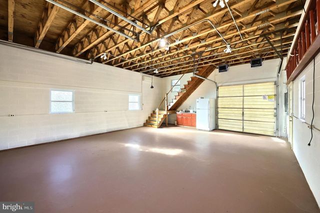 6691 HARMONY GROVE RD, Dover, PA 17315