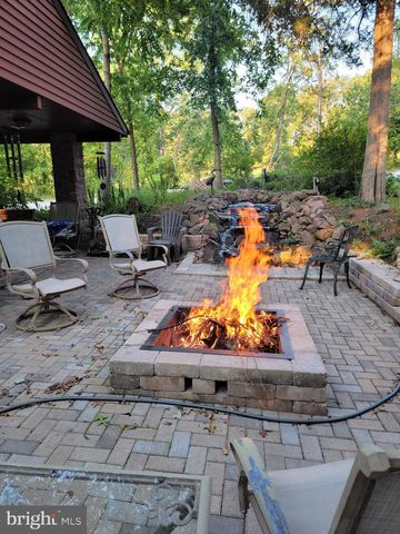 6691 HARMONY GROVE RD, Dover, PA 17315