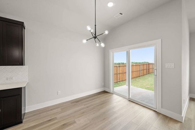312 Sequoia Lane, Denton, TX 76210