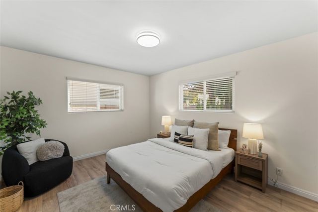 17008 Hartland St, Lake Balboa, CA 91406