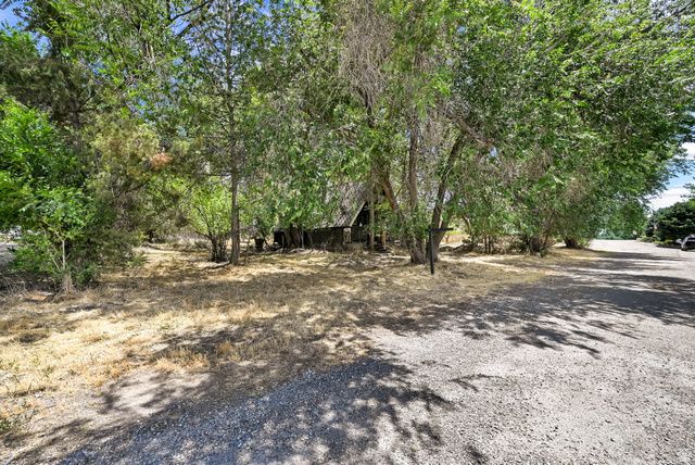 10717 S 1225 E, Sandy, UT 84094