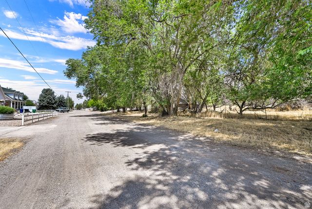 10717 S 1225 E, Sandy, UT 84094