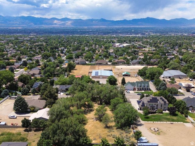 10717 S 1225 E, Sandy, UT 84094