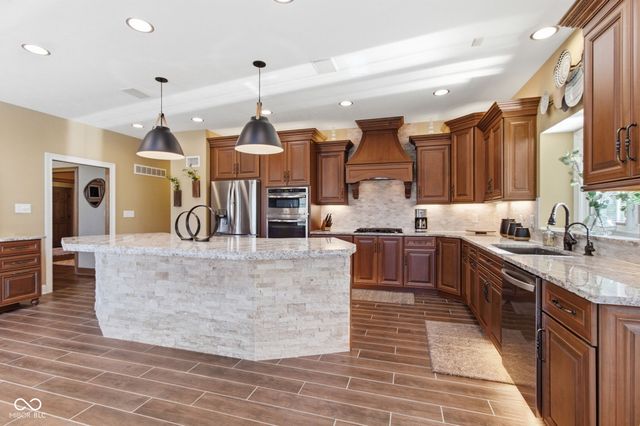 10701 E 106th Street, Fishers, IN 46037