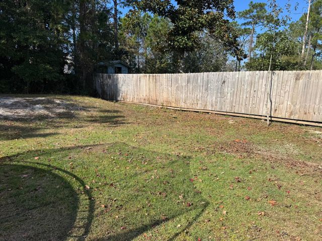 243 Bay Grove Road, Freeport, FL 32439