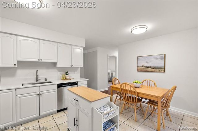 14109 Harrison Street, Livonia, MI 48154