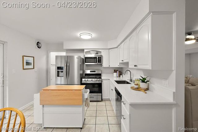 14109 Harrison Street, Livonia, MI 48154