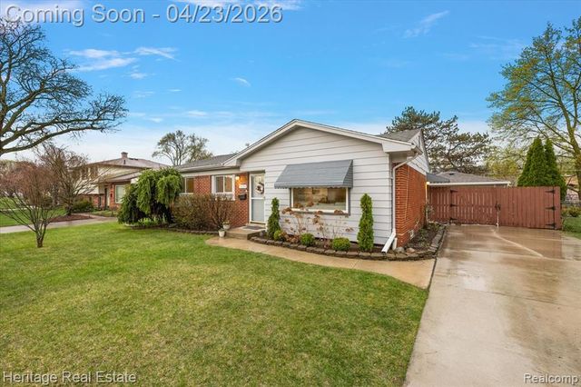 14109 Harrison Street, Livonia, MI 48154