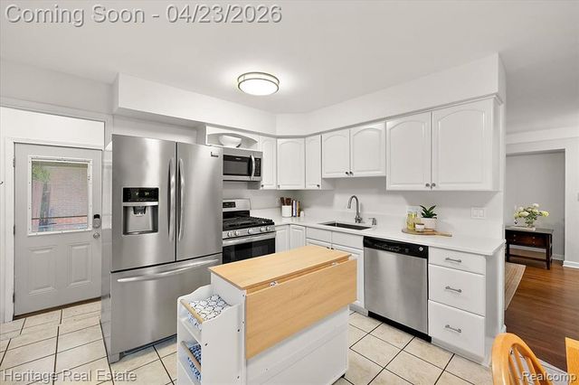 14109 Harrison Street, Livonia, MI 48154