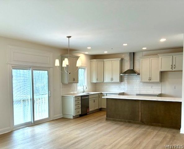 4543 Camp Road L231, Hamburg, NY 14075