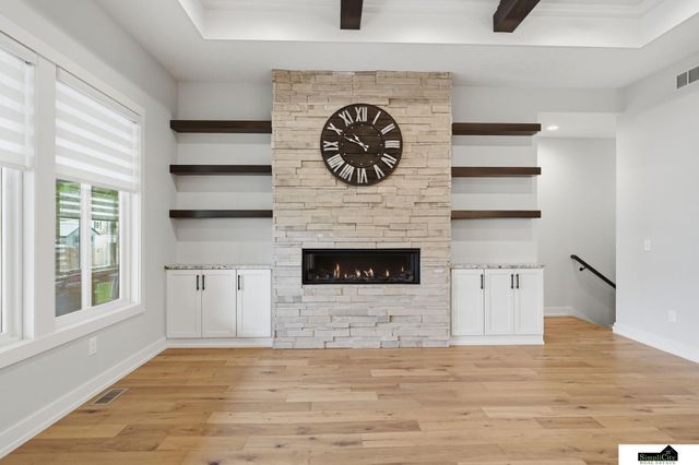 6141 S 97th Street, Lincoln, NE 68526