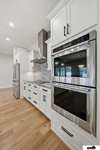6141 S 97th Street, Lincoln, NE 68526