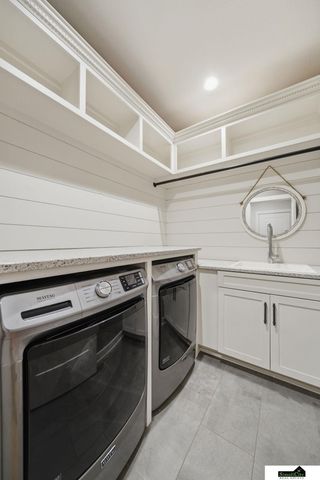 6141 S 97th Street, Lincoln, NE 68526